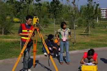 �y(c��)�L����